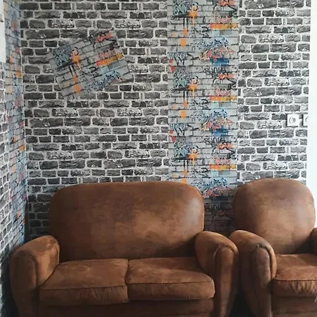 Le Nid Des Choups L Industriel *